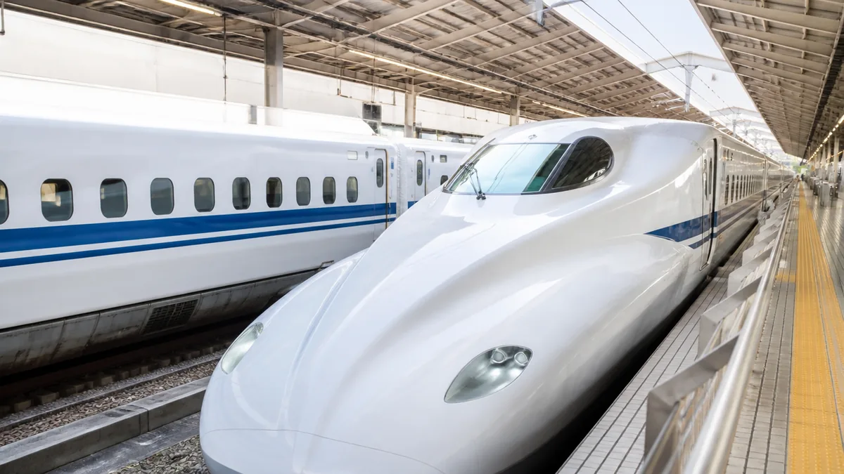 京都駅の新幹線ホームは11〜14番線｜上りと下りでのりばが分かれるの解説画像