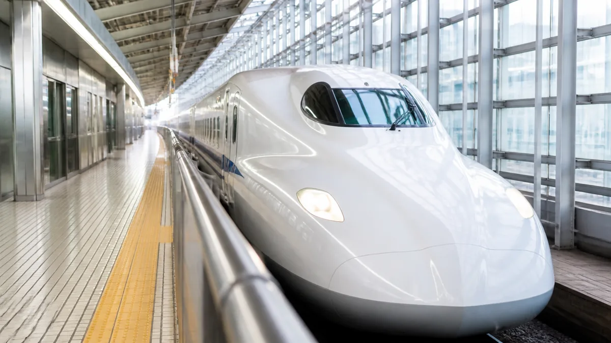 北口か南口か？乗る号車と目的地で使い分けるのが正解の解説画像