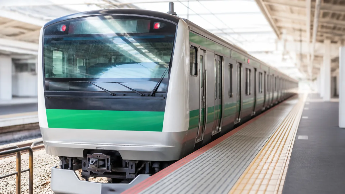 埼京線の混雑率は163%でJRワースト級｜空いてる号車・時間帯・座れる始発駅を全解説のアイキャッチ画像