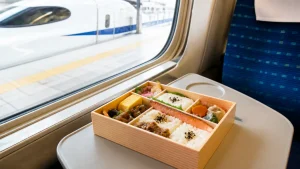 新大阪の新幹線改札内で買えるおすすめ駅弁8選｜売り場の場所と営業時間も全解説のアイキャッチ画像