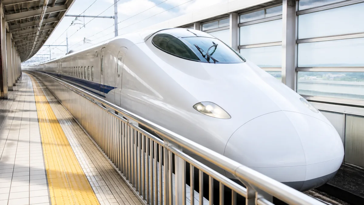遅延証明書は5分の遅れから発行される！会社で差が出る発行基準とWebでの取り方を全解説のアイキャッチ画像