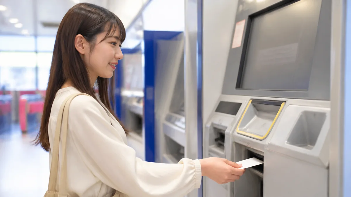 プレミアムカー券の買い方3パターン｜当日でも乗れる？の解説画像
