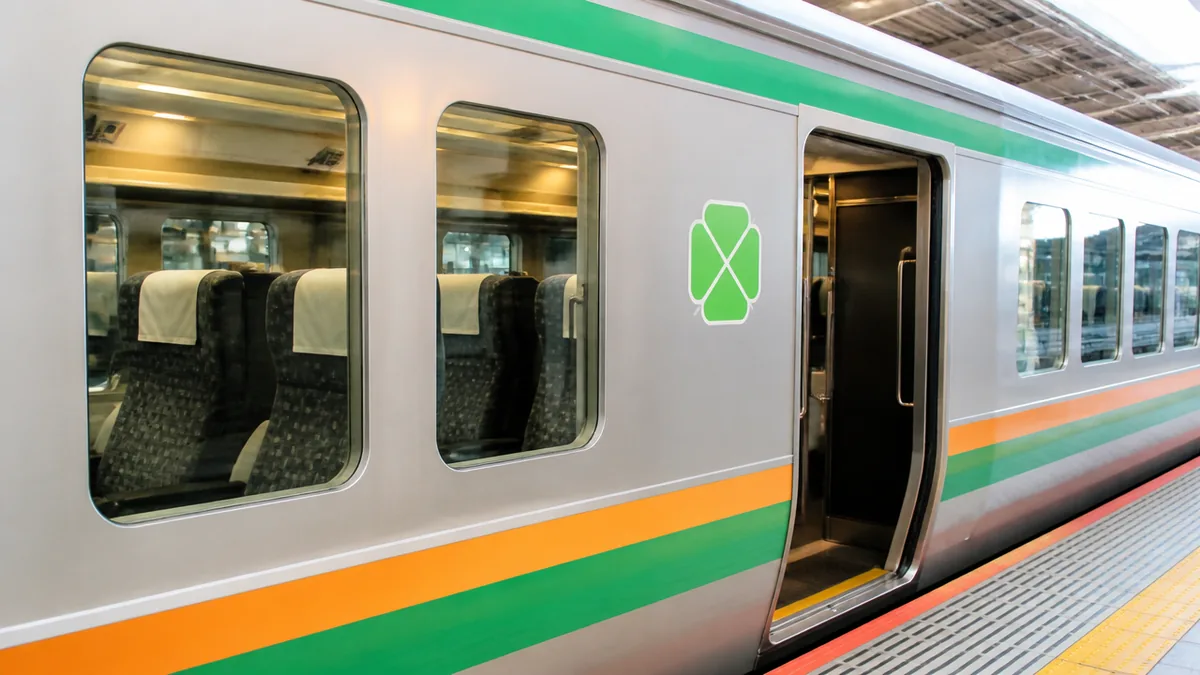 上野東京ラインのグリーン車は何号車？答えは全系統共通で「4号車と5号車」の解説画像