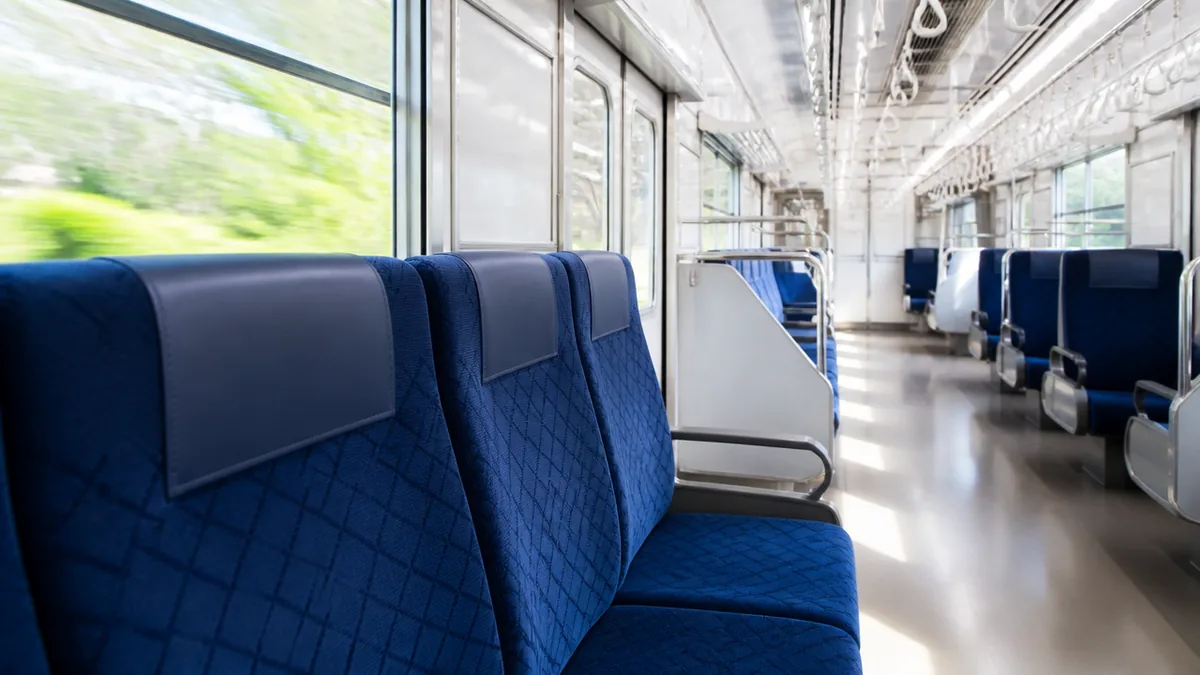 乗ったら何が違う？車内で気づく変化の解説画像